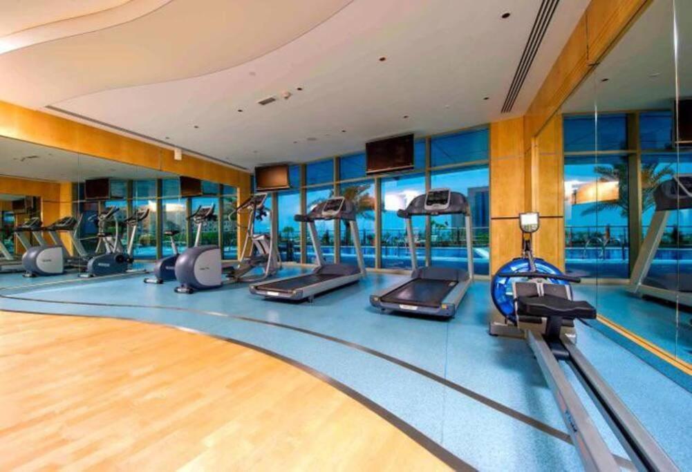 1 Bed With Sea View, Pool, Gym & Free Parking In Marina شقة *
